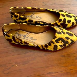 Zodiac calf half flats